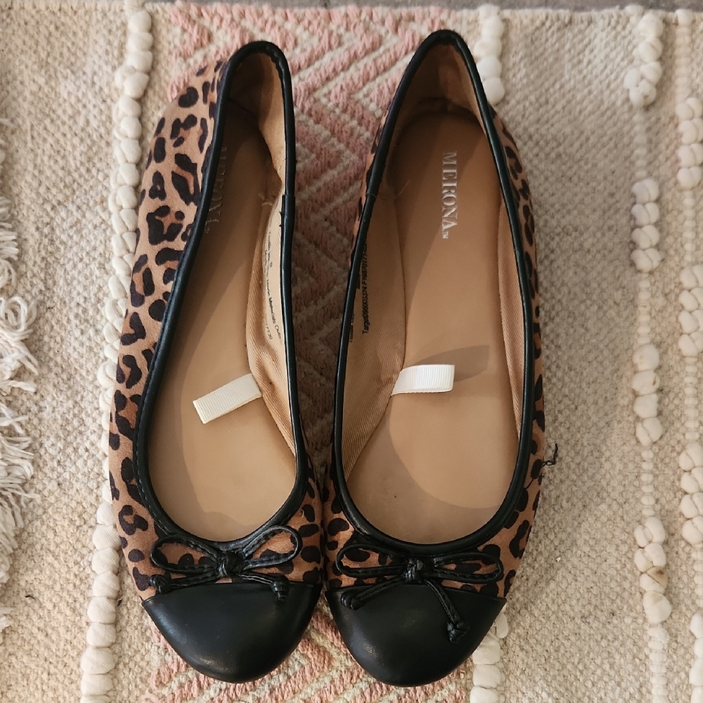 Merona Leopard Print Ballet Flats, Size 8 EUC